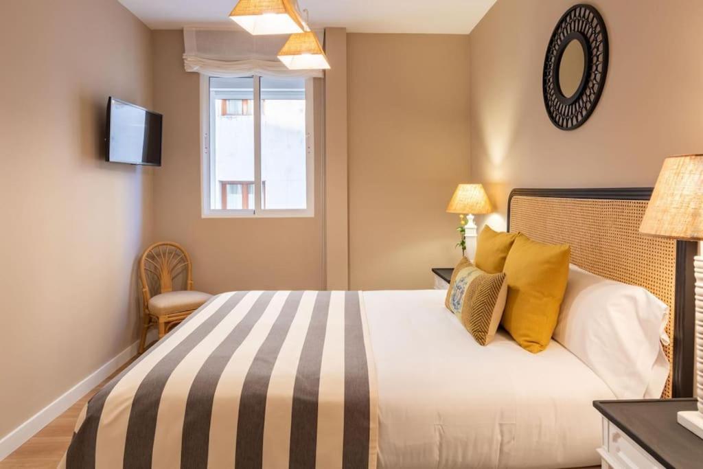 Plaza Nueva Deluxe Suite by Valcambre Sevilla Exterior foto