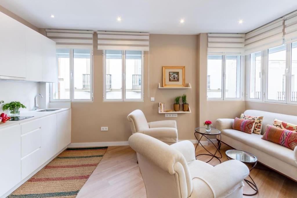 Plaza Nueva Deluxe Suite by Valcambre Sevilla Exterior foto